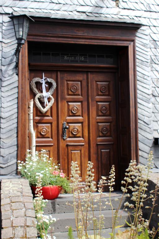 Hotel Schinderhannes Sohren Exterior foto