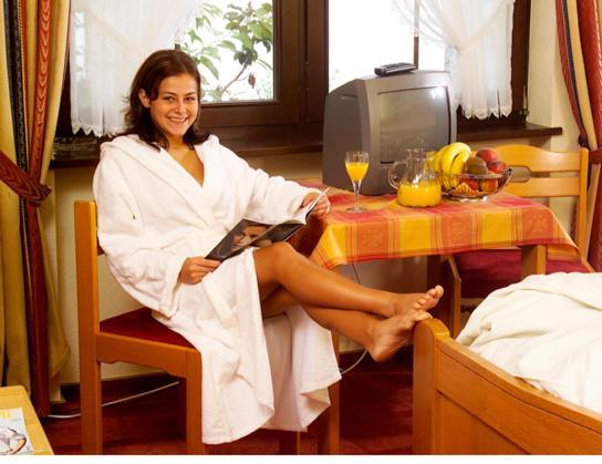 Hotel Schinderhannes Sohren Habitación foto